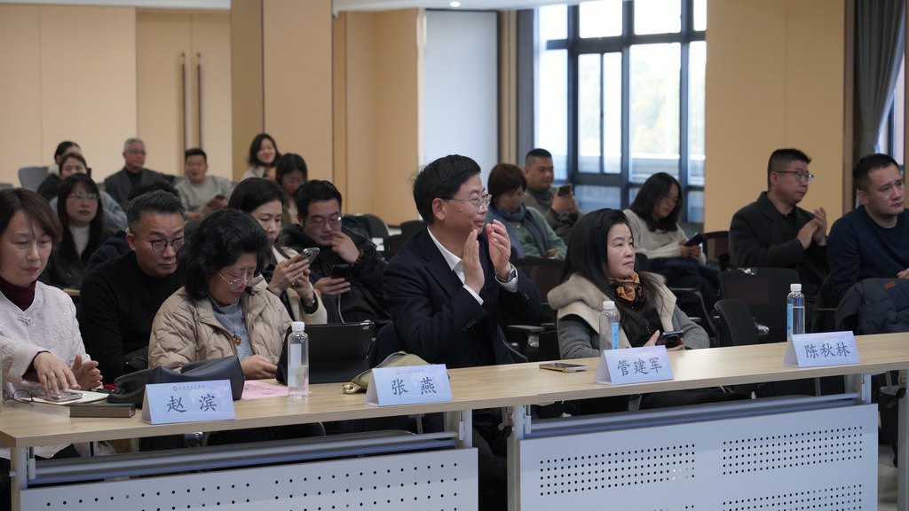 人工智能赋能：企业AI技术认证培训体系搭建